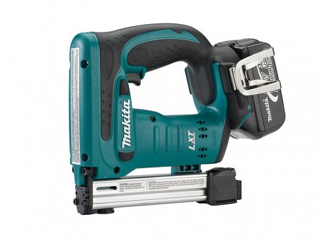 Large_makita-zszywacz-bst221