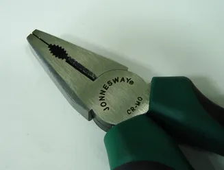 Jonnesway Szczypce uniwersalne kombinerki z automatycznym otwarciem 175mm P8007  - 3