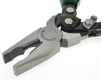 Jonnesway Szczypce uniwersalne kombinerki z przegubem 200mm P7701 - 2