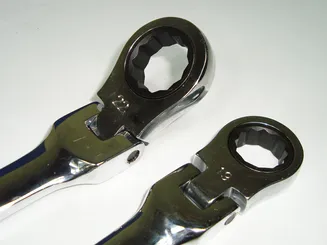 Geko Klucze płasko oczkowe z grzechotką i przegubem 8-22mm 8el. G10338  - 3