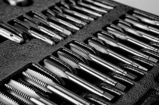 NEO Tools Zestaw narzędzi narzynki i gwintowniki zestaw 31 szt. wkładka 84-246 - 11