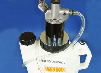 Jonnesway Napełniacz oleju ręczny 7L AE300176 - 4