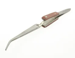 Proskit Penseta wygięta typu revers 165mm z drewnianym chwytem 1-PK-117T