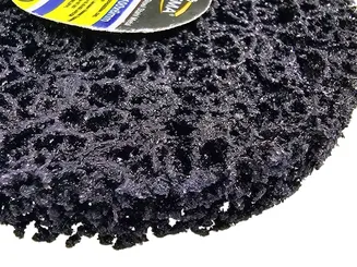 Magma Tarcza z włókniny ściernej 100mm 